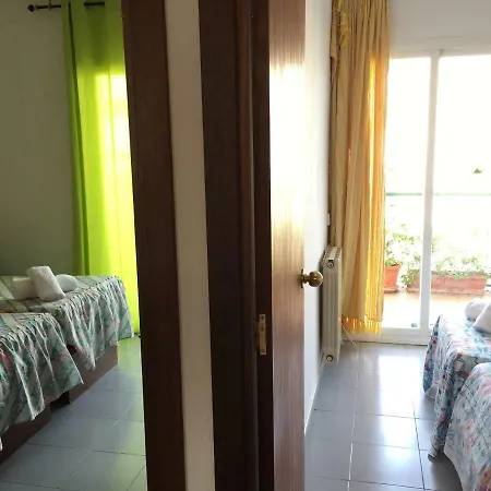 Bien Comunicado Barcelona Y Tarragona Apartman *